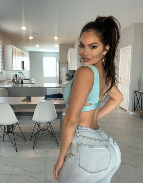 toriprincess erotic model photo