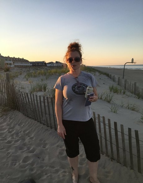 gingerhippie74 adult model picture