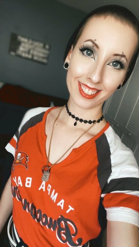 Alieninara pornstar free pic