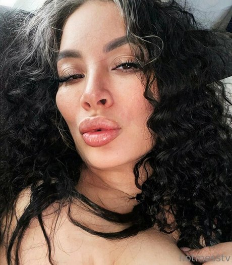 hotmesstv pornstar naked photos