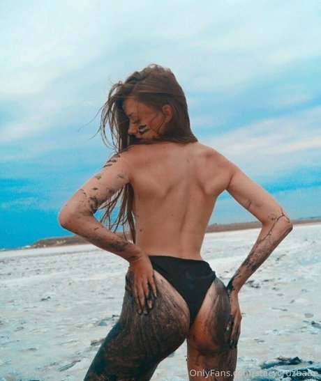 yourgirl julie model exclusive image