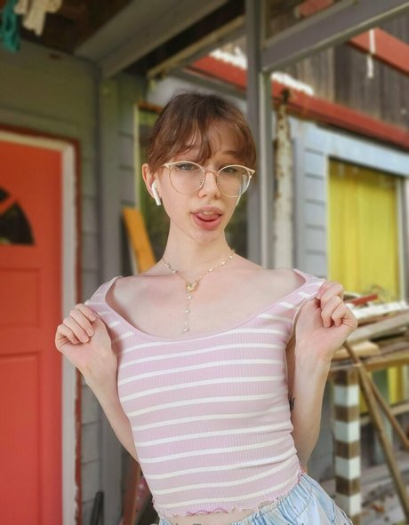 cinnabutton top star photos