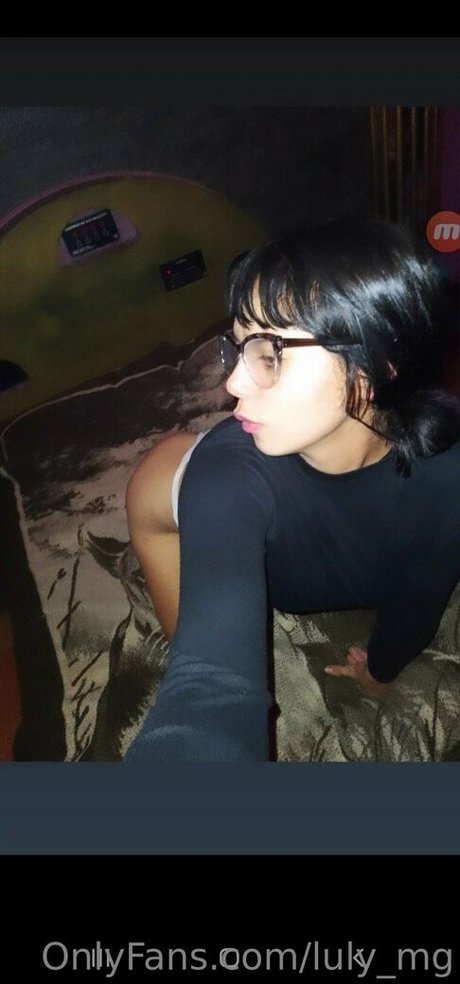 busty teen onlyfans sexy naked picture