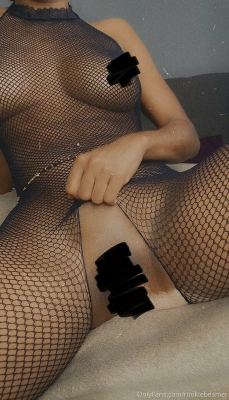 rookiebeamer sexy pornstar image