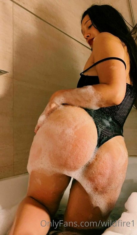 curvy lesbian onlyfans porno galleries