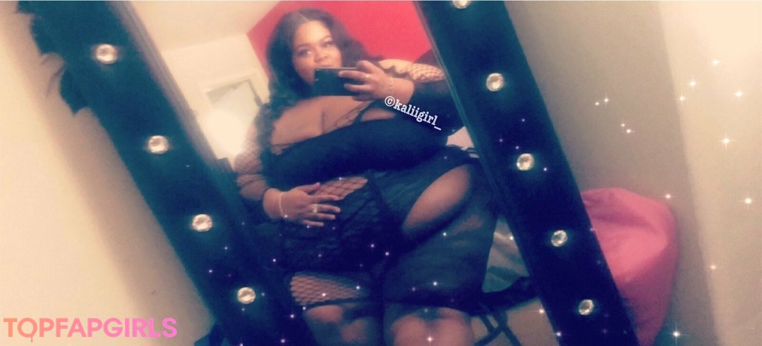 bigbabii model naked images