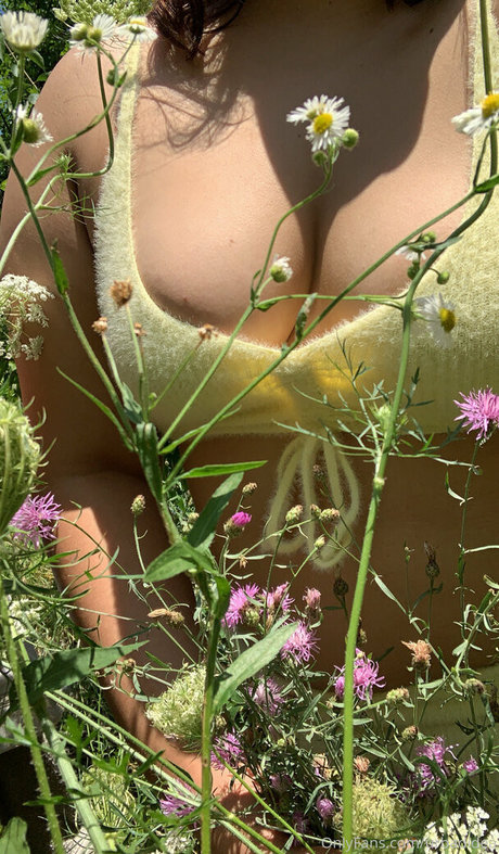 urnakedneighborr pornstar naked images