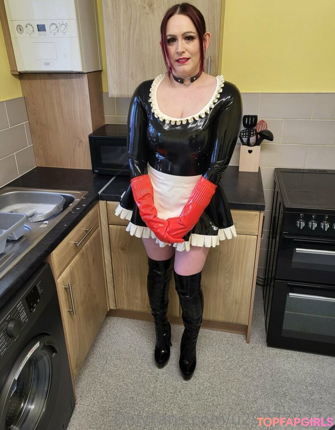 naked milf onlyfans top photos
