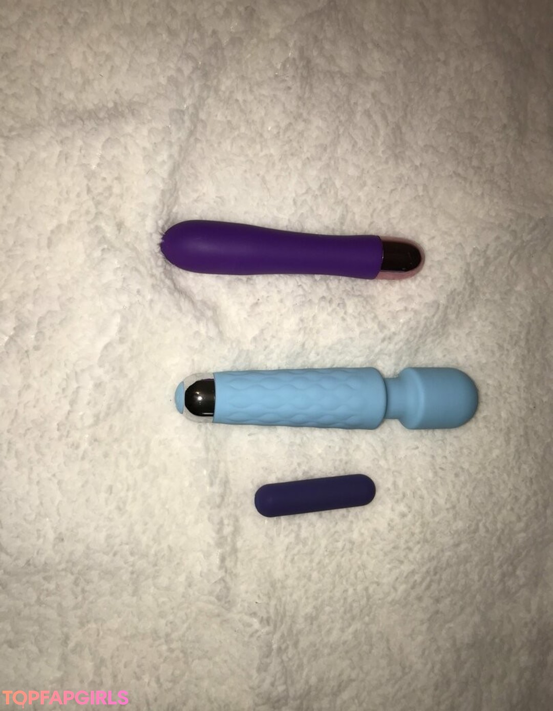 Ethereallovebug model pornographic picture