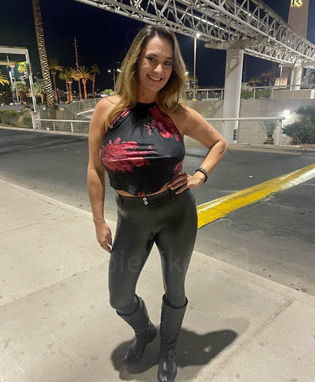 hippiebikergirlfree pornstar sex image