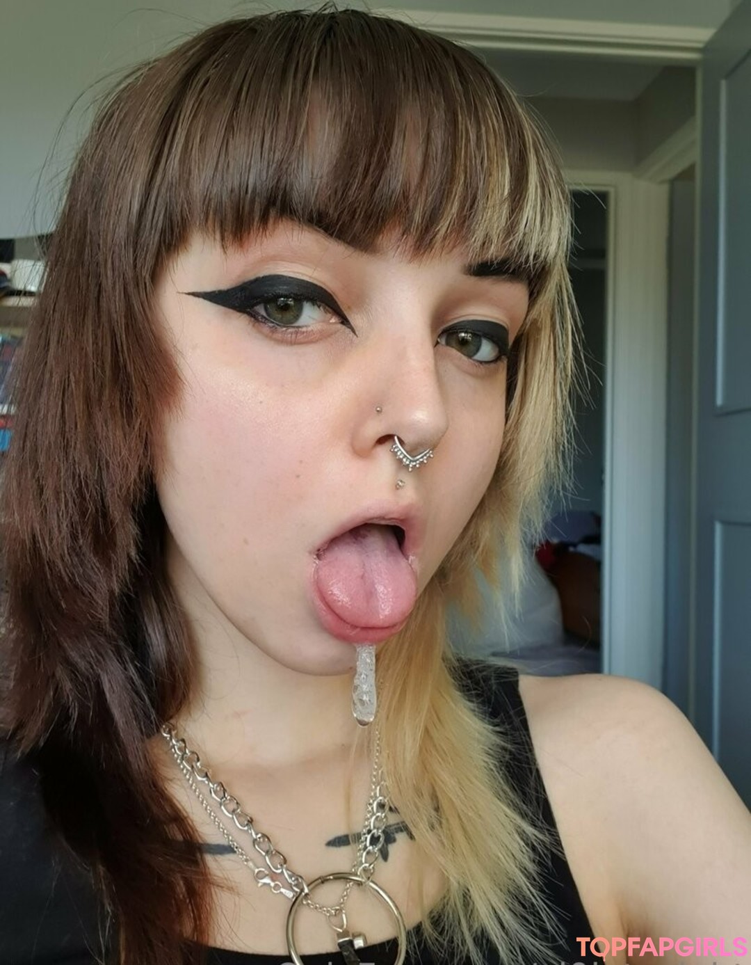 vi0let night pornstar perfect pics