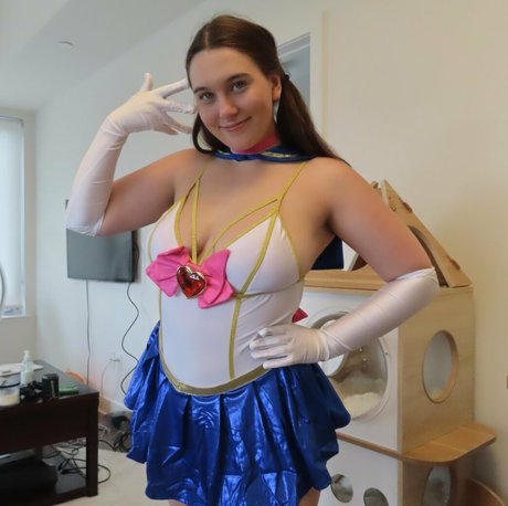 thehappychemical pretty actress images