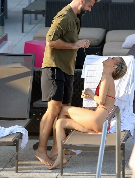 AnnaLynne McCord free model images