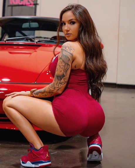 Ericka Laura model erotic galleries