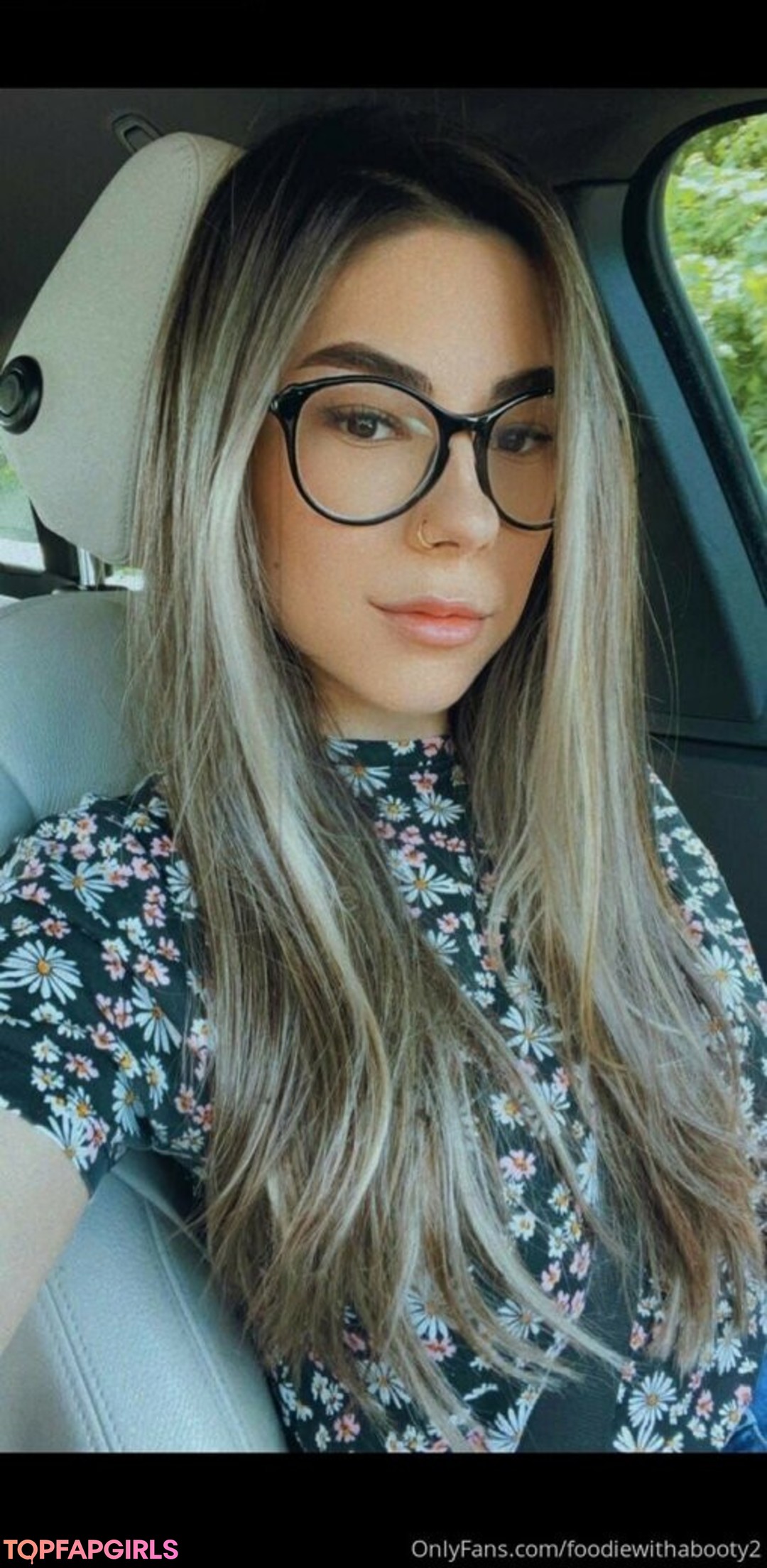 teen lingerie onlyfans free nude pictures