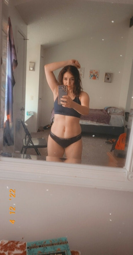 brunette beauty86 star pornographic pics