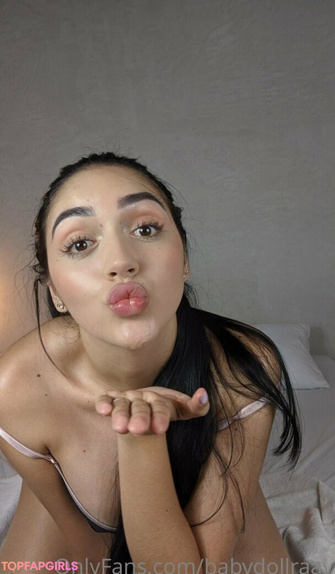 Abby Ray star nude photo