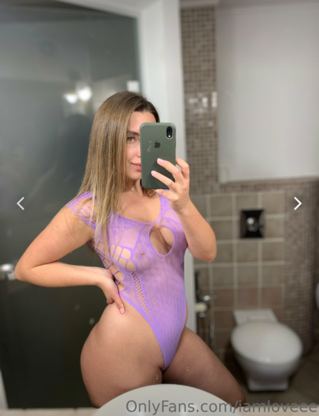 Luba from Ukraine pornstar nudes photo