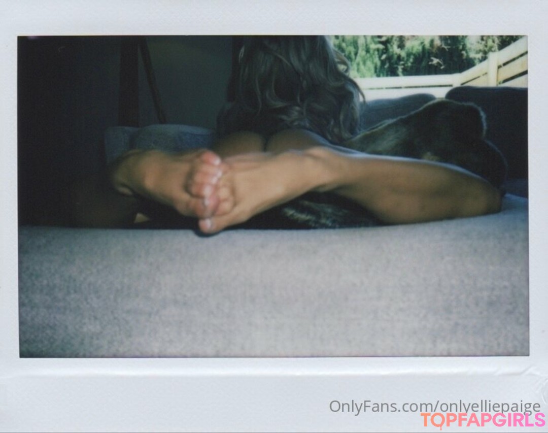 submissive onlyfans naked photos