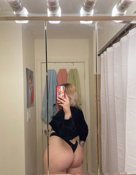 curvy nude onlyfans hot nude photo