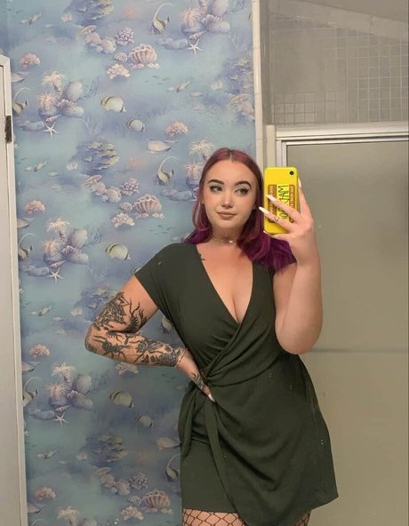 down onlyfans pornographic galleries