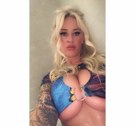 blonde natural onlyfans sexy xxx pictures
