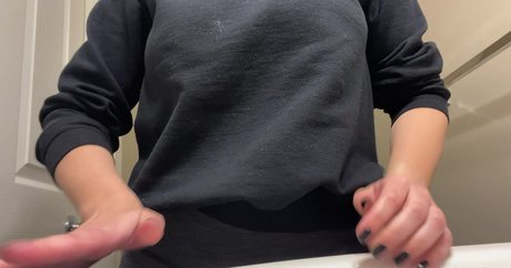 Naomie Rose nude model image