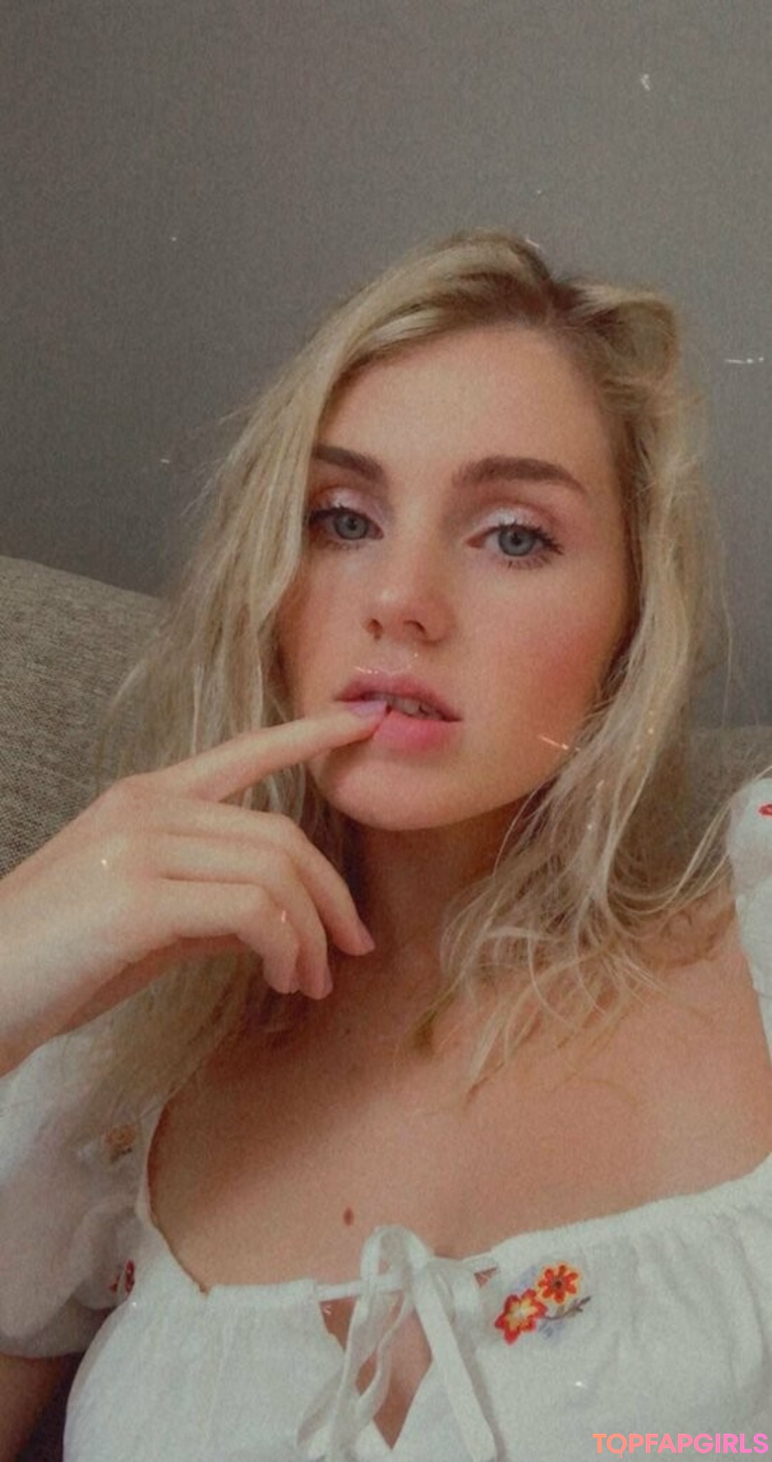 stellarosex model erotic pic