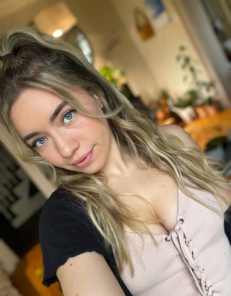 mature blonde onlyfans free nude pic