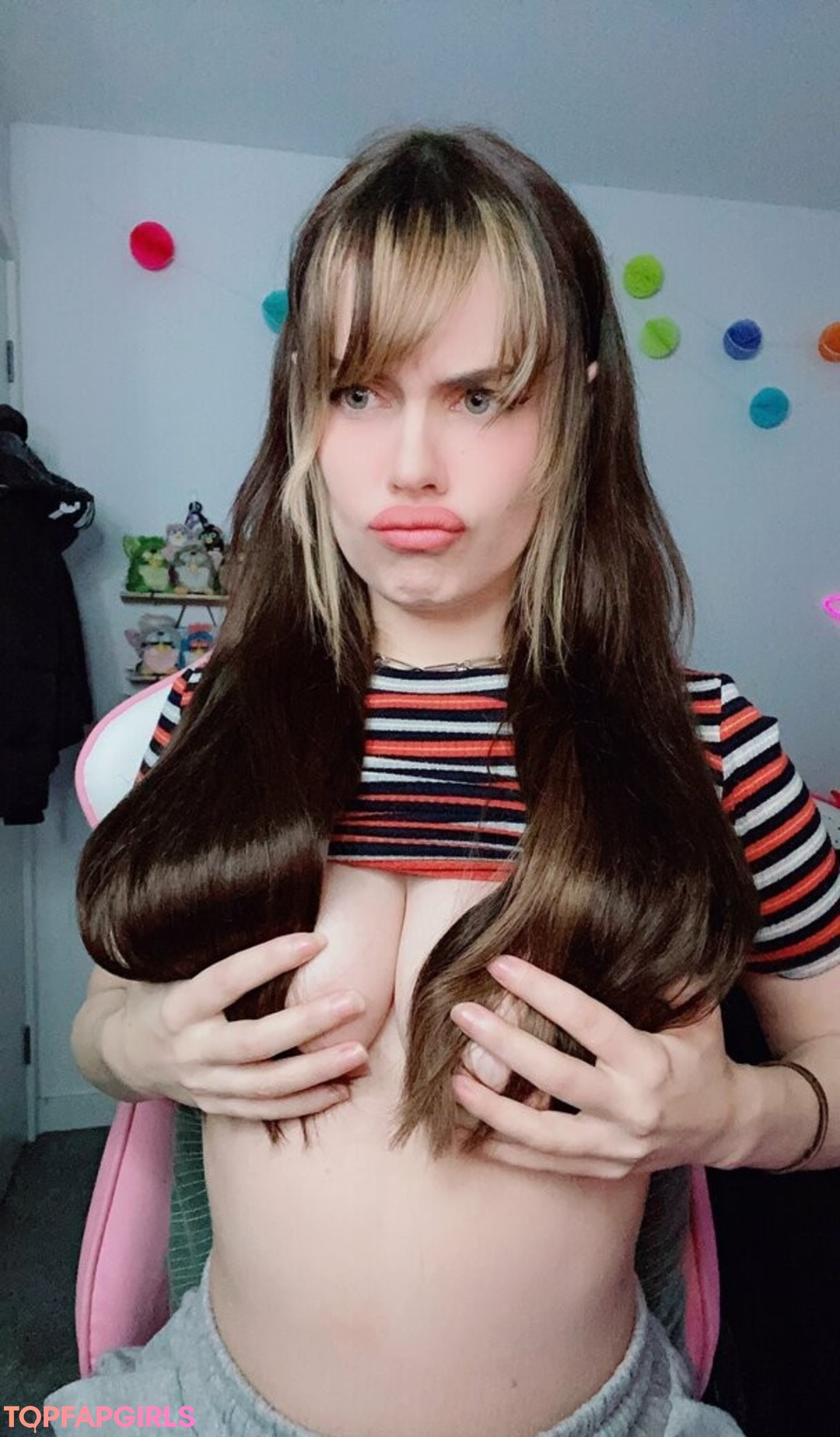 body onlyfans naked photo