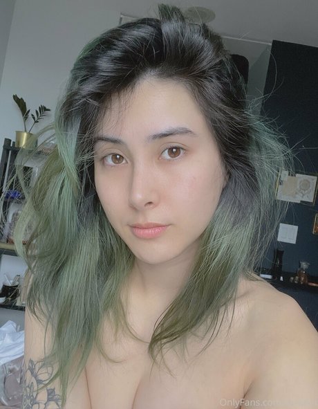 Sinastri perfect actress photo