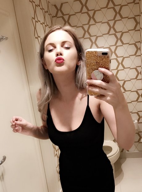 gloryhole princess onlyfans hot xxx img