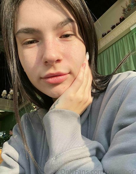 Kim Moor nudes star image