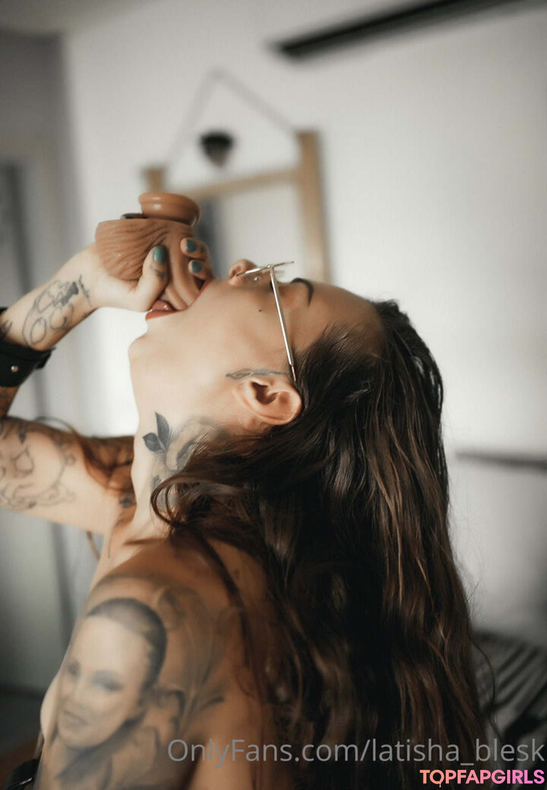 Latisha Blesk nude model picture