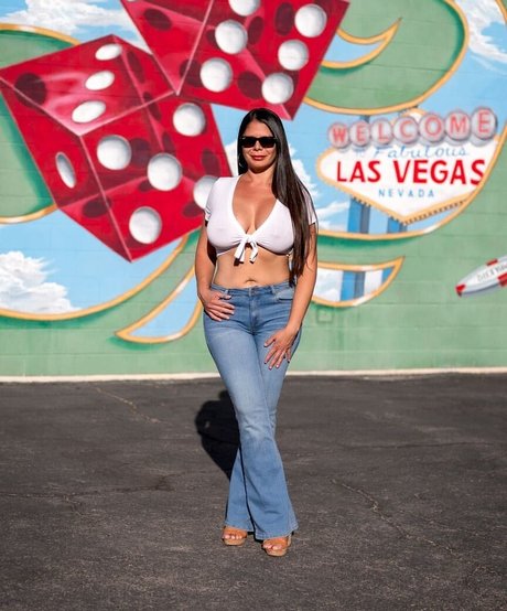 mother daughter onlyfans pornos picture