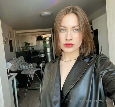 filipina onlyfans top picture