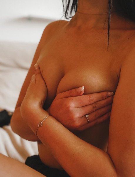 lrsrfrt pornstar adult archive