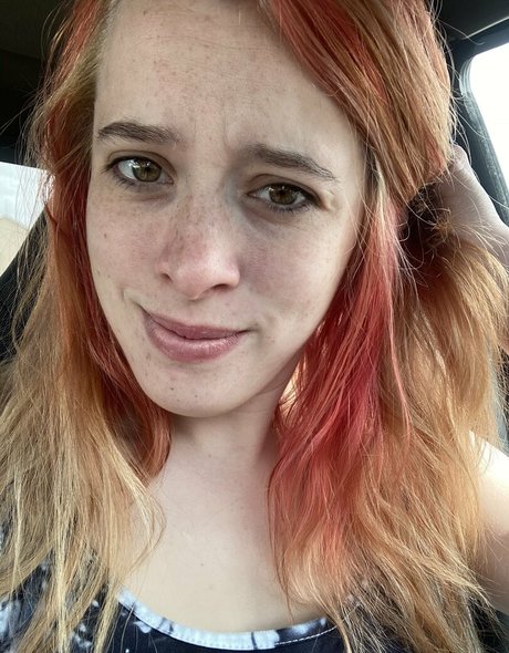 Scarlet Moon high quality pornstar photos