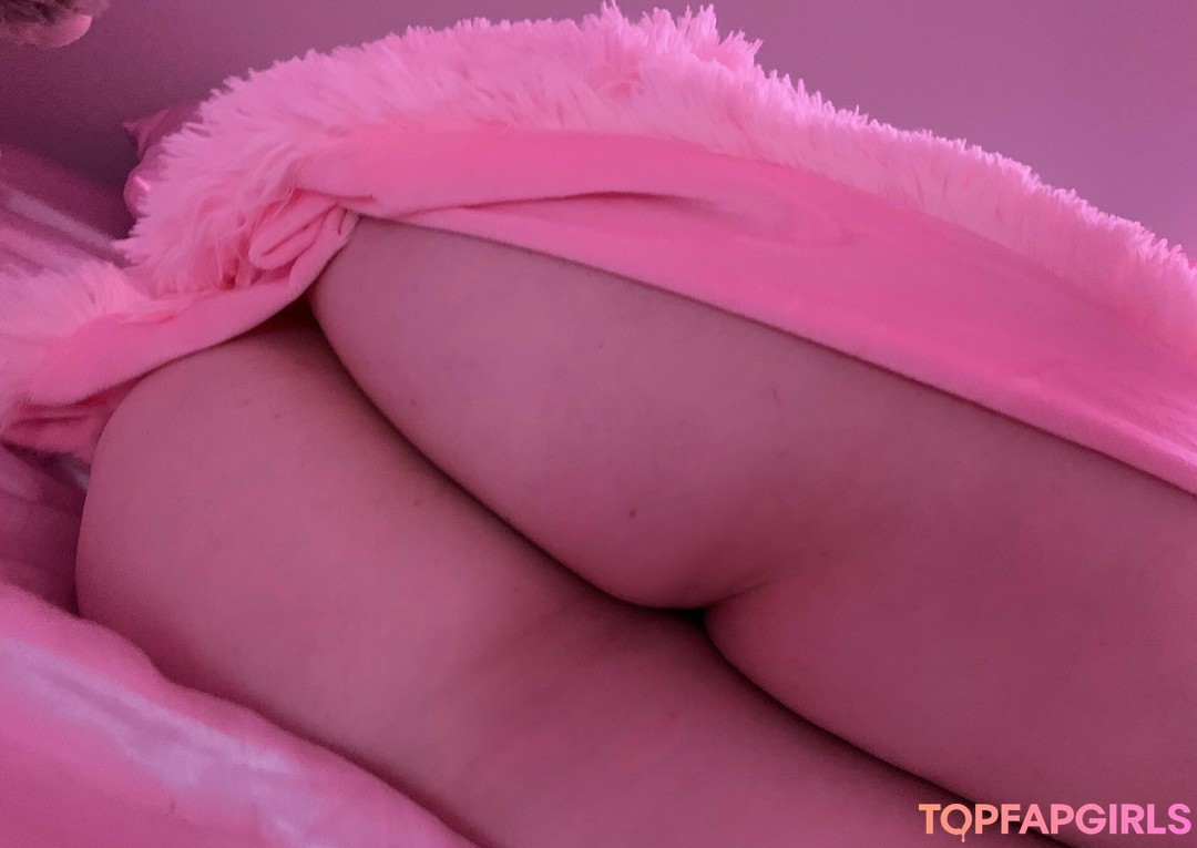 Uglybaby model hot image