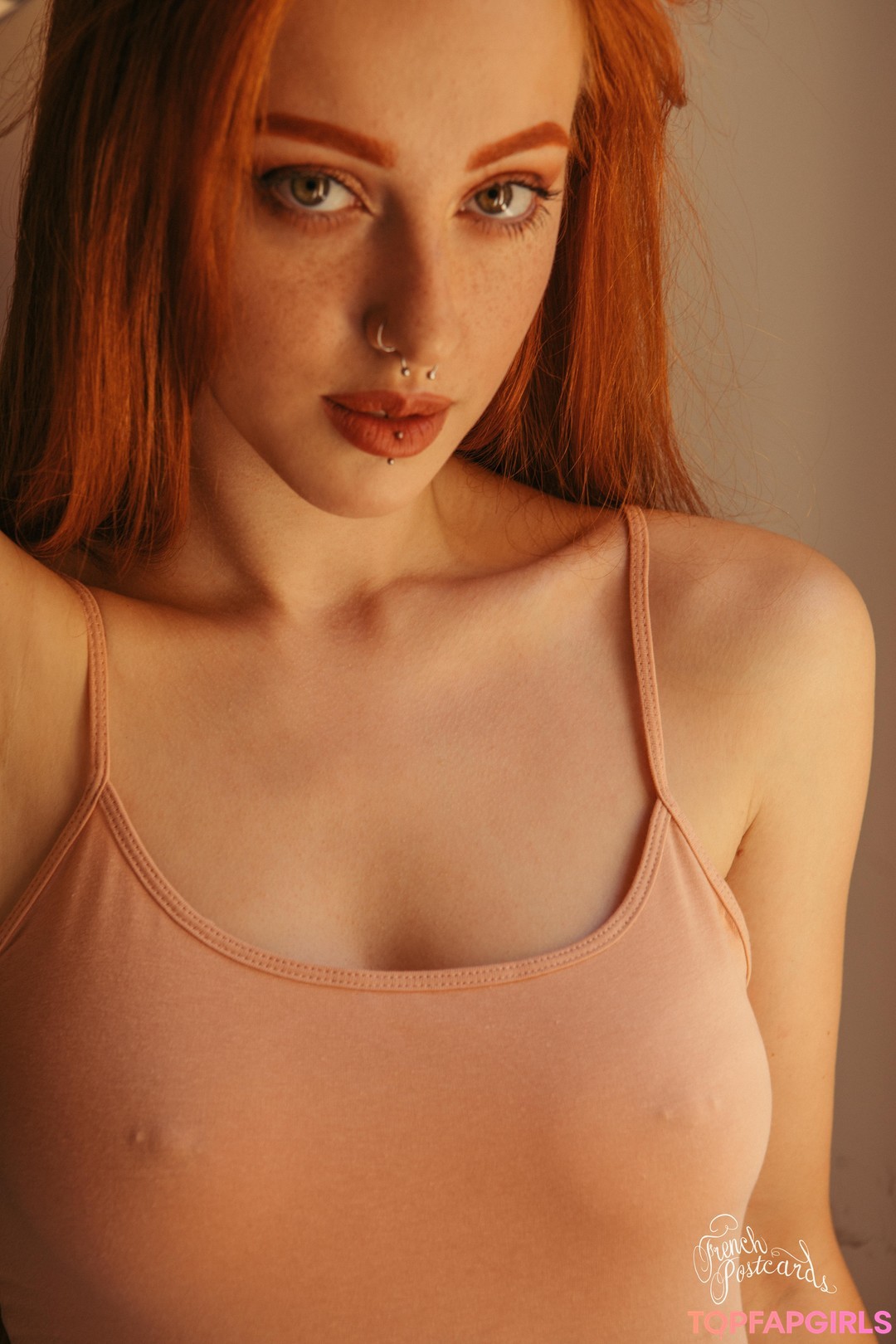 VioletLatte star nude photo