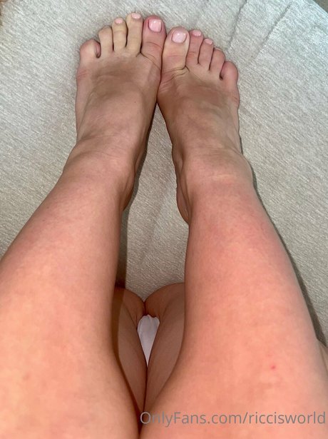 Pretti Ricci model perfect photos