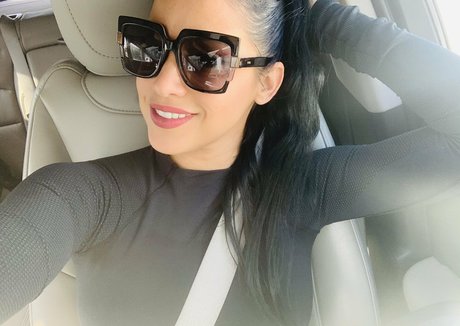 hottest thick onlyfans beautiful nude images