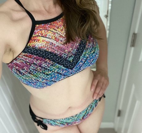 Emily Sequoia star beautiful photo