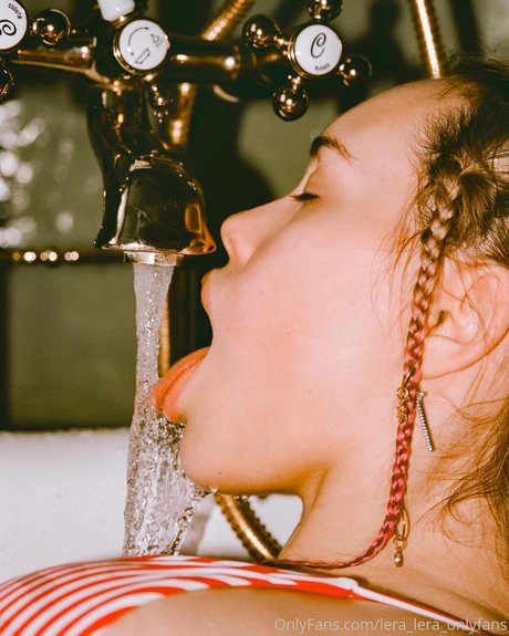 hottest midget onlyfans hot naked pic