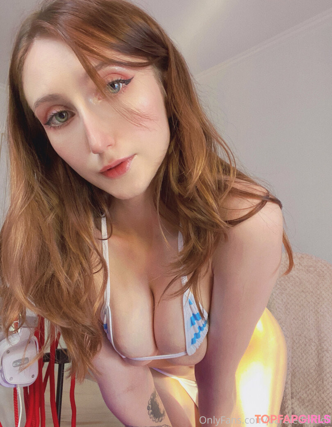 Roxane pornstar naked pictures