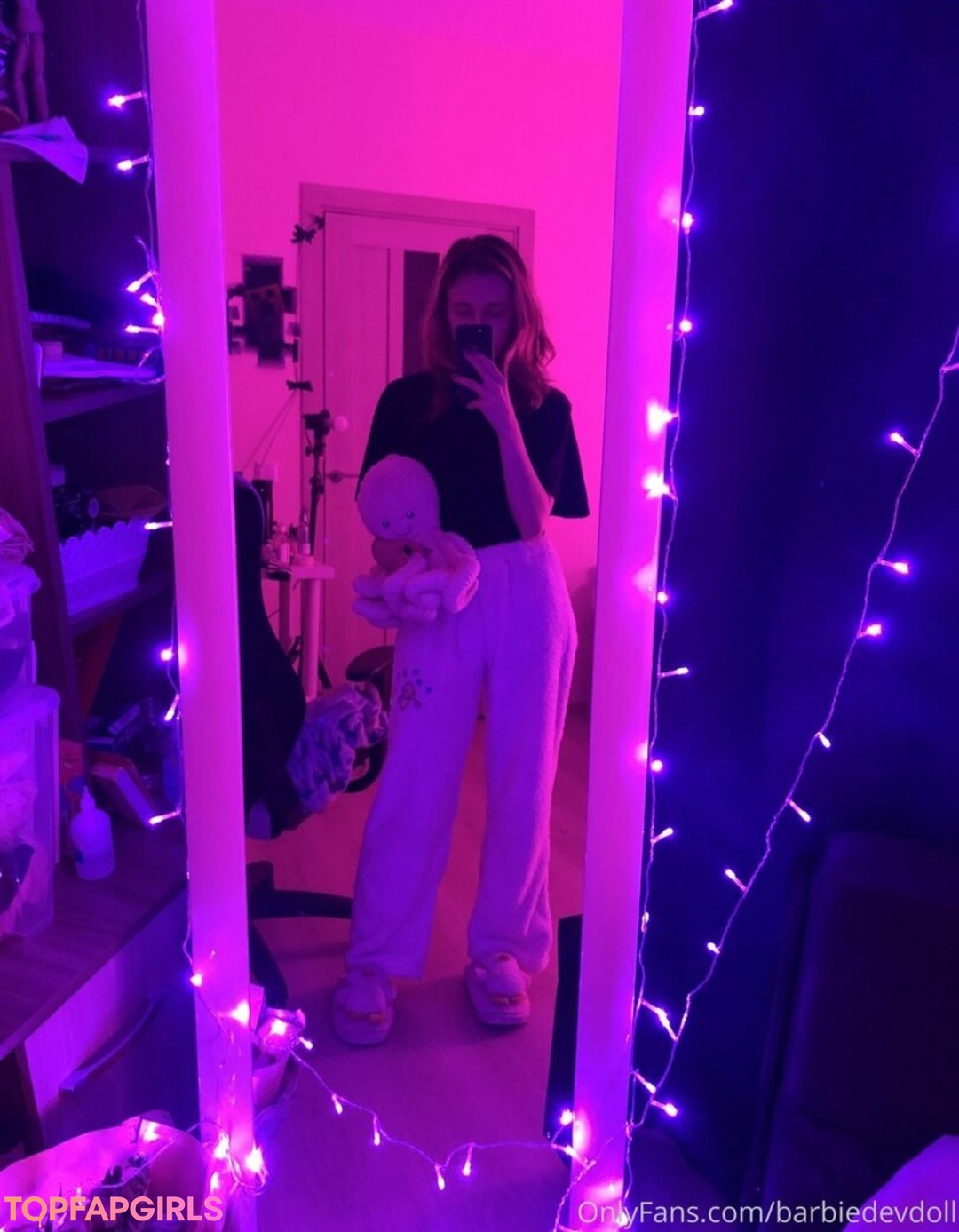 amateur lesbian onlyfans pornos img