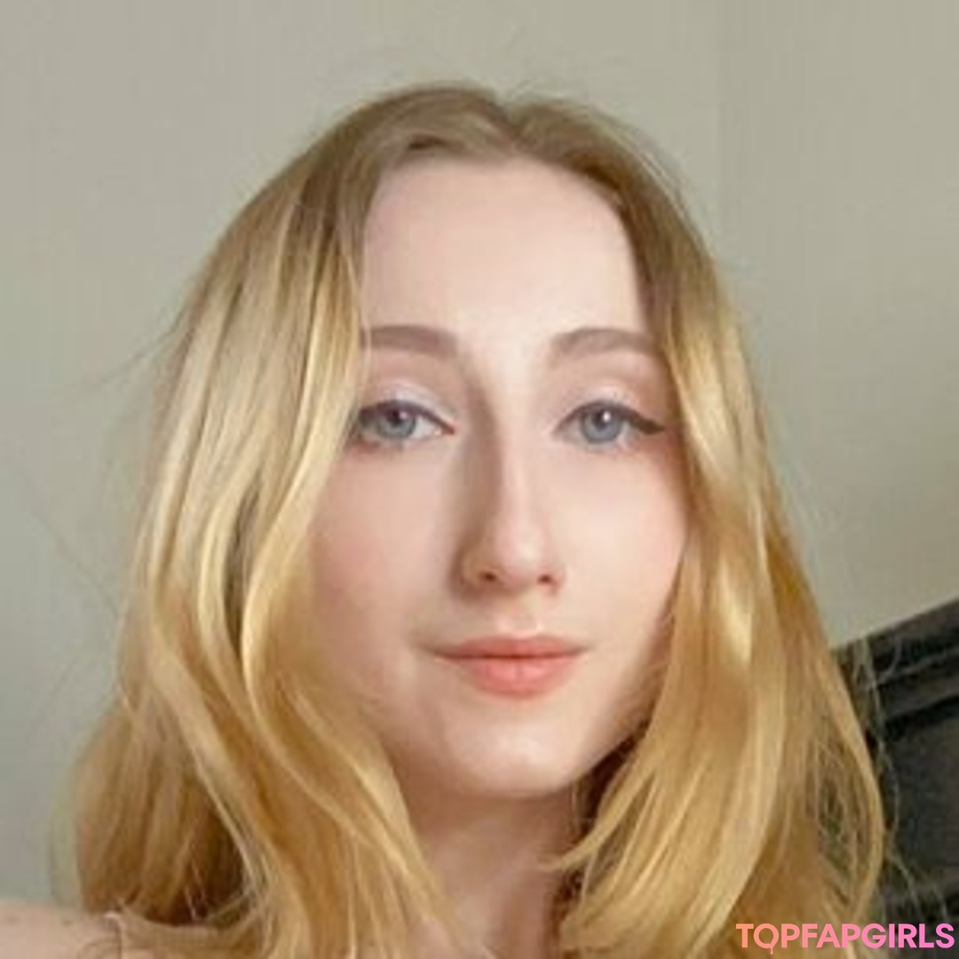 Roxane nudes pornstar pic