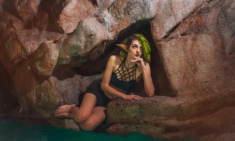 SchlebBzz model nude archive