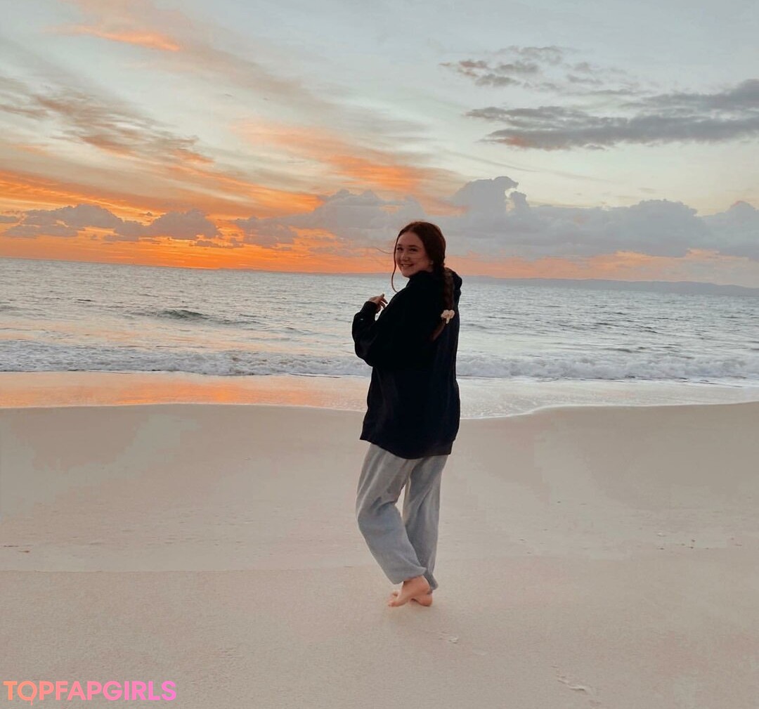 skinny milf onlyfans nudes gallery