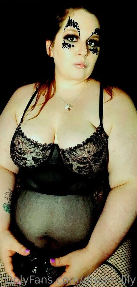 dream lily model free img